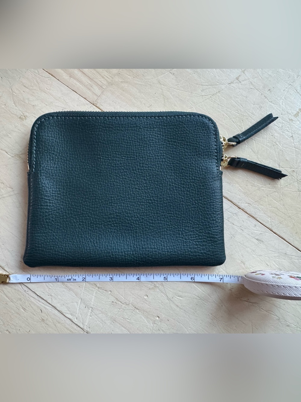 Mark & Graham Everyday Italian Leather Mini Zipper Pouch in Forest Green - Picture 2 of 2